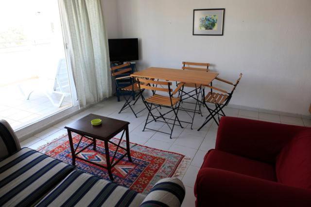 Emelce Apart Bodrum Exteriör bild