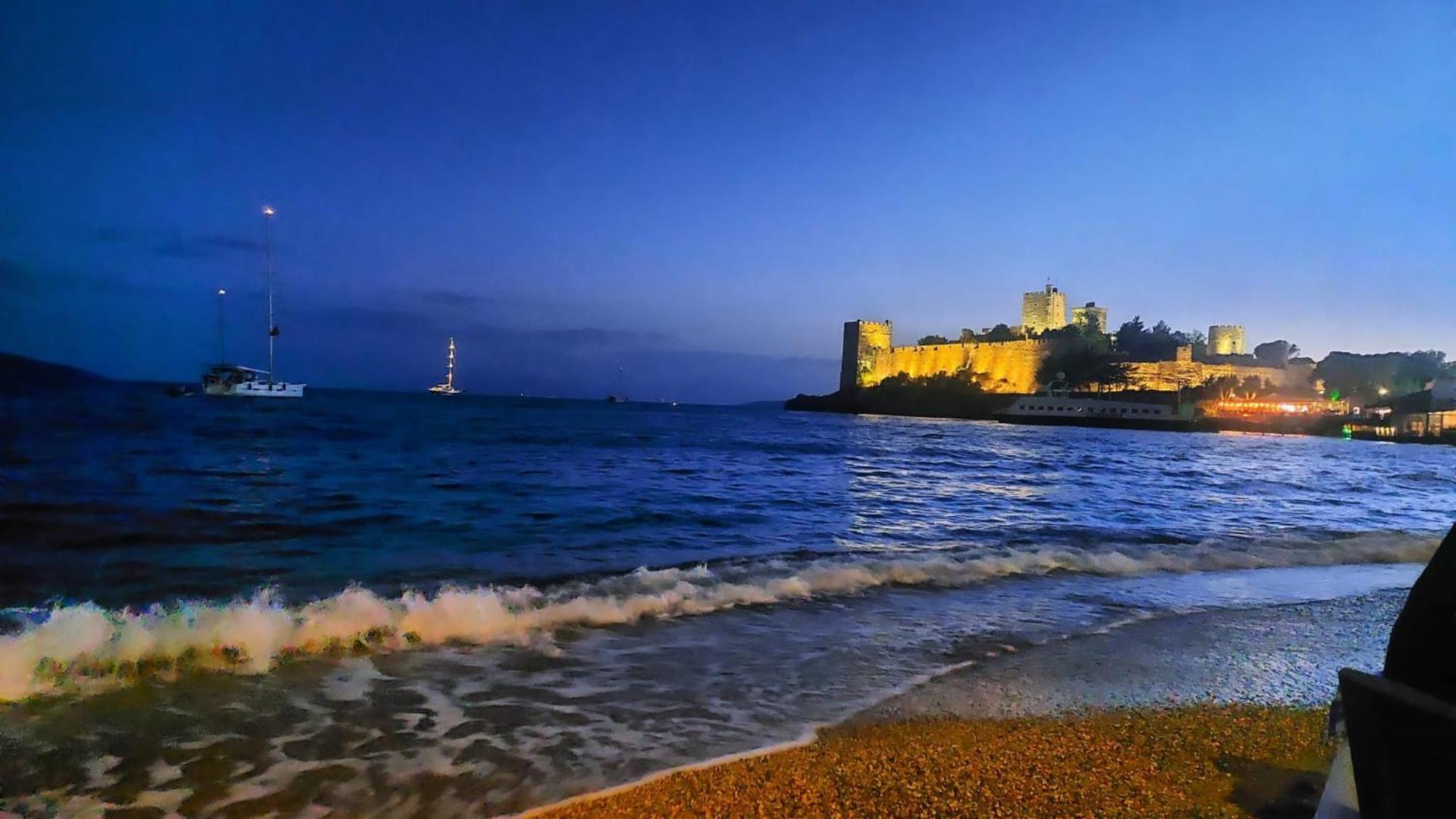 Emelce Apart Bodrum Exteriör bild