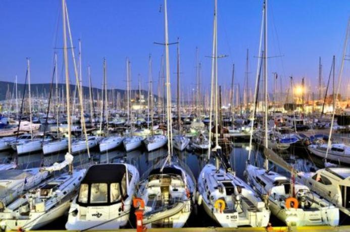 Emelce Apart Bodrum Exteriör bild