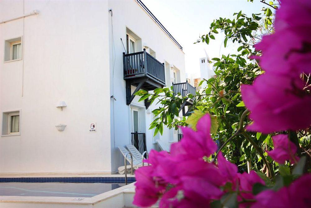 Emelce Apart Bodrum Exteriör bild